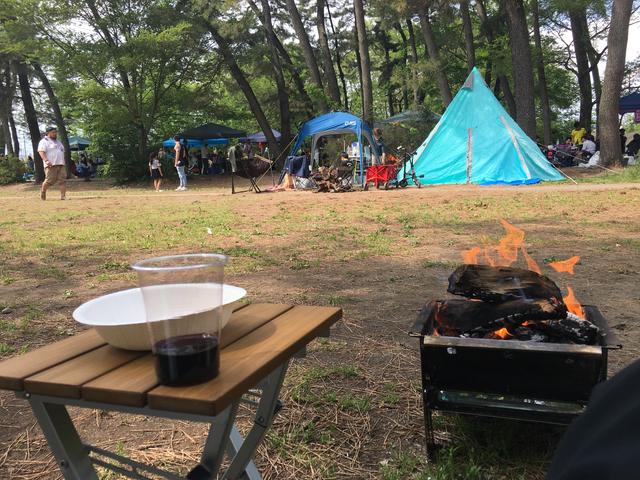 角淵キャンプ場でファミリーキャンプ。たき火にBBQに焼き芋、ラストはムール貝をアヒージョで。