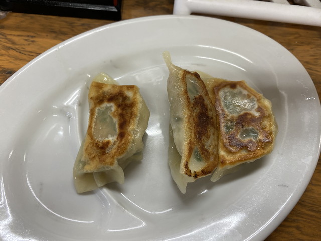 特製餃子３個