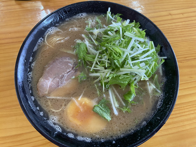 塩豚骨ラーメン