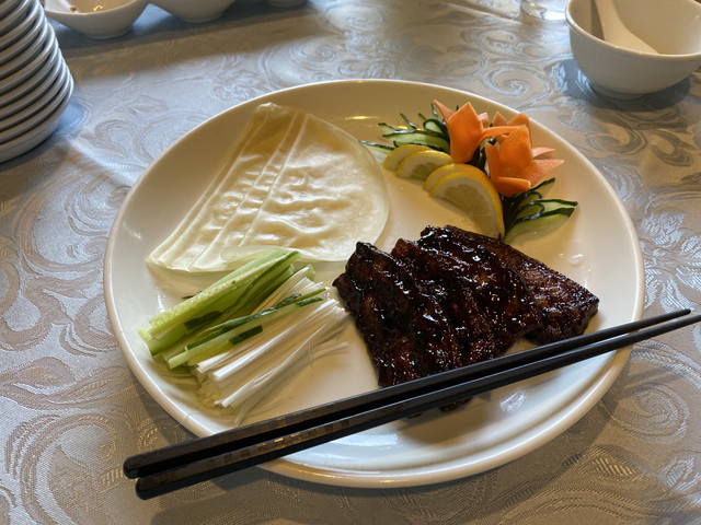 豚ばら肉の甘醤油ダレ炒め(クレープ包み)