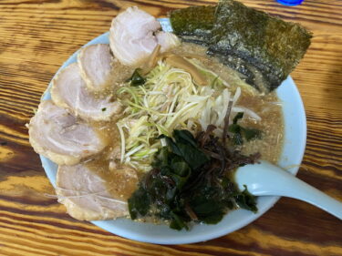 前橋市東大室町、ラーメンショップ 東大室店 で みそネギチャーシューめん を食す。