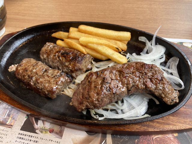 ハンバーグ&ステーキランチ