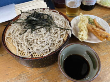 前橋市本町、生そば 近留（きんとめ）で 天ざるそば を食す。