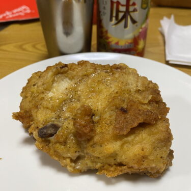 前橋市野中町、ケンタッキーフライドチキン前橋野中店でオリジナルチキンバーレルを購入。自宅にてビール＆チキンを堪能。
