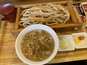 濃厚豚骨肉汁うどん